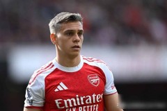 替补边锋成香饽饽，2200万报价引争议，阿尔特塔面临两难抉择