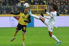 多特蒙德主场2-0力克奥格斯堡，豪取德甲两连胜，一夜逼近榜首