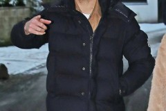 阿莫林下课却笑容满面！曝休假半年，曼联仍付工资执教新球队需解约金