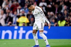 足坛一夜动态：蓝军逼平纽卡，曼城阿森纳轮番登顶，姆总比肩C罗