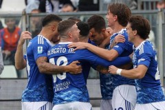 阿根廷新秀尼科-帕斯，能否继承梅西的衣钵？