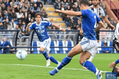 意甲焦点战解析：科莫主场不败VS博洛尼亚冲欧，伤病博弈定战局