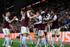 7-1大胜狂飙！英超劲旅阿斯顿维拉九连胜创辉煌，挺进欧联杯半决赛