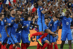 法甲焦点战：马赛VS洛里昂 赛前全方位解析与比分预测