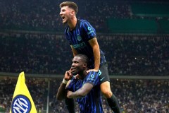 一场5-0踢出意甲惨案，国米新帅创历史，超级后卫独造两球