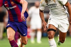 西甲皇马VS巴萨：25亿欧对决，伤兵满营，皇马变阵望结束连败！