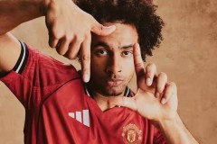 豪门共识：老将降薪留、新星重金锁，伊萨克回归+曼联续约！