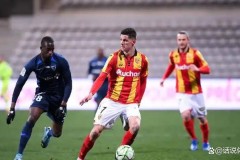 一场2-3！天助巴黎圣日耳曼：法甲领头羊遭摩纳哥队逆转，终结4连胜