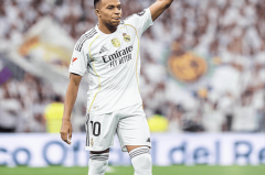 悲喜夜！利物浦造88年神迹，皇马拜仁全胜领跑，曼联2-1切尔西