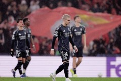 皇马2-4惨败本菲卡，跌至第9无缘直通16强：附加赛或再遇曼城