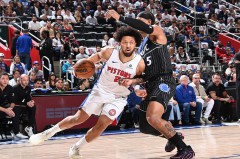 坎宁安27+6+11班凯罗18+6+8 活塞胜魔术总分扳成1-1