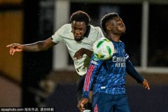 联赛杯-埃泽斩获处子球特罗萨德破门 阿森纳2-0进16强