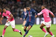 巴黎圣日耳曼凭借登贝莱双响炮主场3-1战胜图卢兹，法甲最新积分榜更新