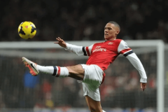 枪手救星即将归来！米兰体育报：吉布斯称赖斯能让阿森纳重回正轨