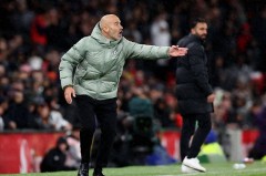 吉滕斯5600万水货暴露，5场比赛0进球0助攻，难敌强队挑战