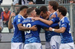 7场8球爆发，阿根廷新星，能否接班梅西？</title>
        
    <title>7场8球爆发，阿根廷新星，能否接班梅西？