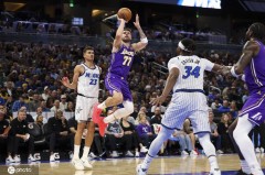 肯纳德三分绝杀 东契奇33+5+8詹姆斯12分湖人险胜魔术