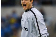 切尔西更新官推，为该队名宿卡尔洛-库迪奇尼庆生