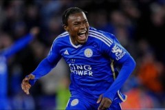 记者：桑德兰3200万欧报价21岁边锋伊萨哈库，但被莱斯特城拒绝