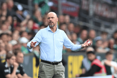 上任仅62天！曼联前主帅滕哈赫遭勒沃库森解雇