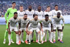 西甲德比巅峰战！马竞主场死磕皇马，榜首之争一触即发