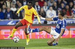 朗斯与巴黎的争夺战：魔鬼赛程下的欧冠梦