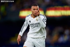 帮小熊化解矛盾，在更衣室发表讲话：连场进球的姆巴佩真成大哥了