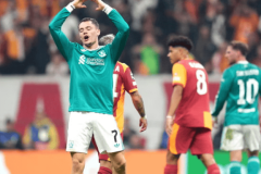 欧冠利物浦客战加拉塔萨雷，主队曾小胜造冷，此役仍需防平局