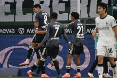 德甲太疯狂！轰10球+日本国脚2助攻，送5冠王赛季0胜垫底