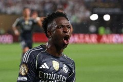 维尼修斯闪耀德比赛场皇家马德里逆转马竞，卢宁关键扑救加持表现出色