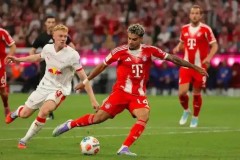 为何德甲、西甲向右，英超向左？