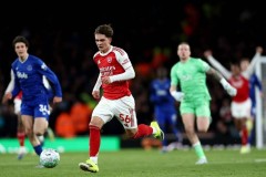 2-0，1-1！英超争冠格局再生变，阿森纳多赛1场9分领跑