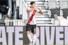 冬窗首签落定！本菲卡官宣佛得角国脚卡布拉尔加盟，穆帅阵容补强添关键拼图