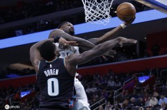 杜伦30+10+7许尔特22分 活塞送鹈鹕3连败